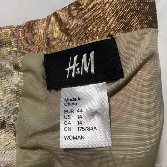 H&M Mini Skirt - Picture 11 of 11